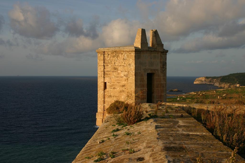 Fort Chambray Apartment Għajnsielem Exterior foto
